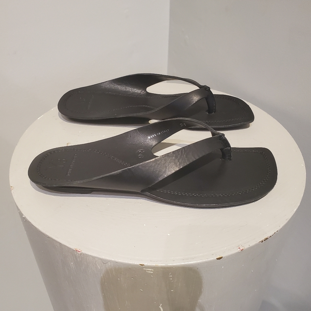 YS YOHJI YAMAMOTO BLACK LEATHER SANDAL